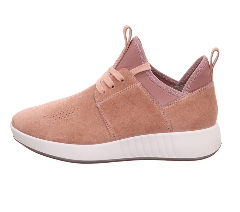 Legero: Comfort, Eleganza e Innovazione nelle Calzature