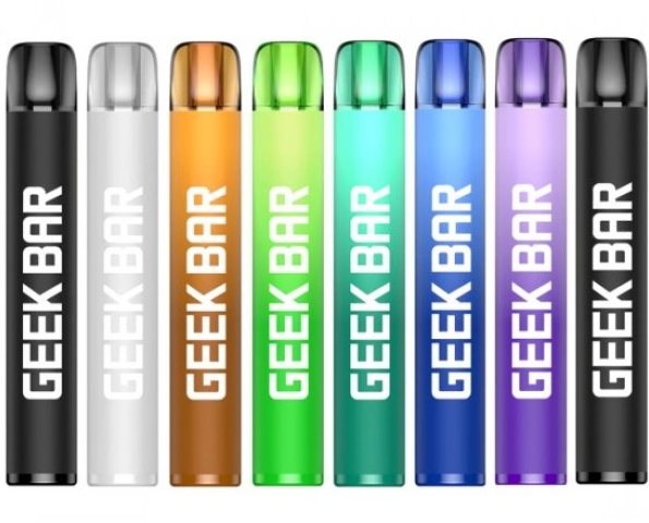 Geek Bar e600 Vape - Lampone Mirtillo: Il Piccolo Gigante del Piacere che Conquista l'Italia!